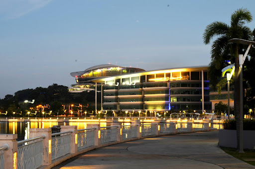Putrajaya Marina Aquarium (Kedai Akuarium)