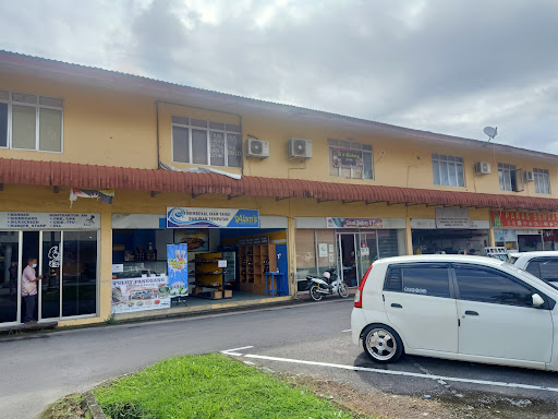 Alam's (Ikan Tahai & Ikan Tempatan)