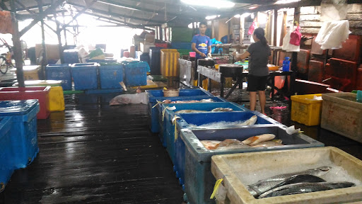 海陸魚业 Ocean Land Fish Trading