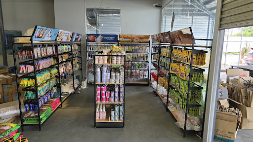 MINE PET WORLD WAREHOUSE STORE