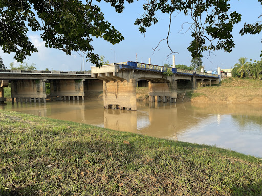Jambatan Putus Buloh Kasap (Broken Bridge)