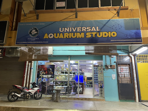 Universal Aquarium Studio & Cafe