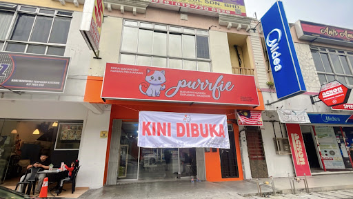 Purrfie Bukit Dahlia