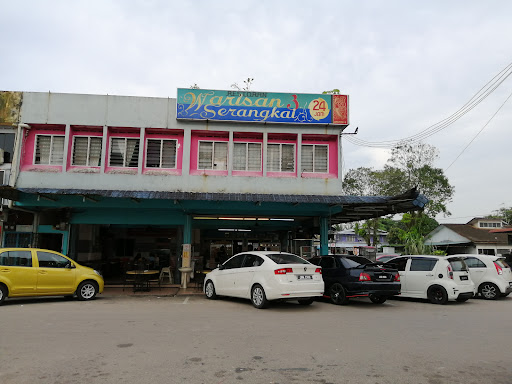 Restoren Warisan 3 Serangkai