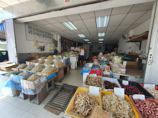 Kedai Ikan Bilis Guan Seng Teo Han Keng (Tepi Sungai) 源成江鱼店