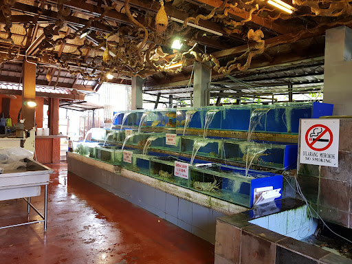 Fish Farm Restaurant & Resort